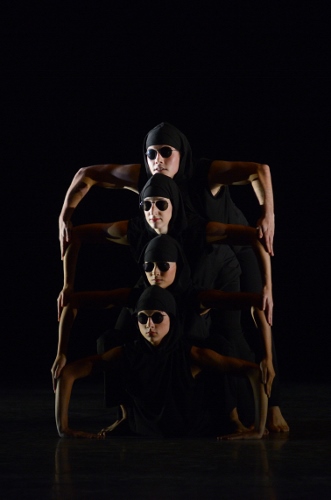IU Ballet Theater in David Parsons' 'The Envelope'.