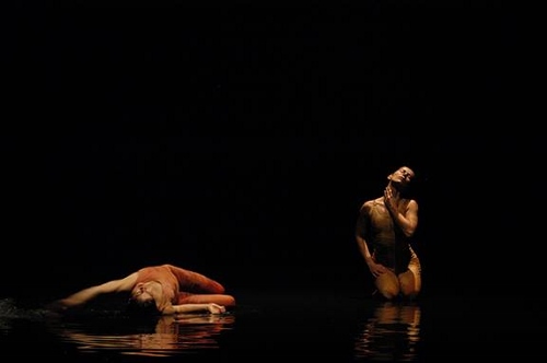 Tania Perez-Salas Compania de Danza in 'Waters of Forgetfulness.' Photo courtesy of the company.