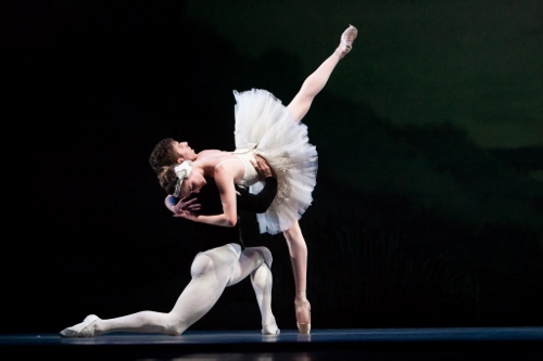 IU Ballet Theater's Colin Ellis and Ellie Edwards.