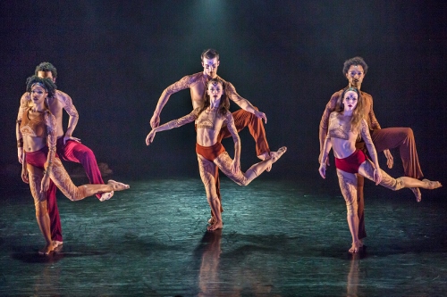 (L to R) Leslie Andrea Williams, Lorenzo Pagano, Anne Souder, Lloyd Mayor, Anne O’Donnell, and Abdiel Jacobsen in Sidi Larbi Cherkaoui’s “Mosaic.”
