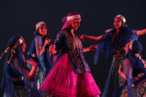 Djanbazian Dance Company, 'Joy Lifted To Heaven'
