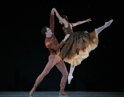 Pennsylvania Ballet Principal Dancer Riolama Lorenzo with Soloist James Ihde in Jerome Robbins's 'In the Night'.